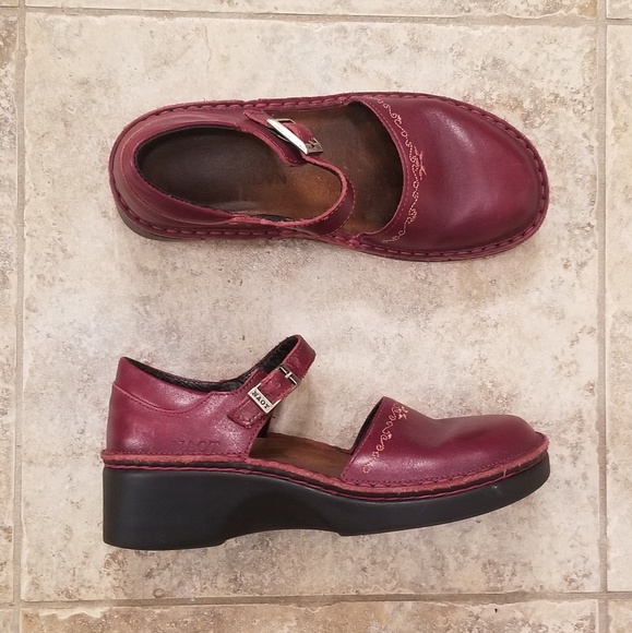 Naot Shoes - NAOT Great Condition Leather Burgundy Mary Janes